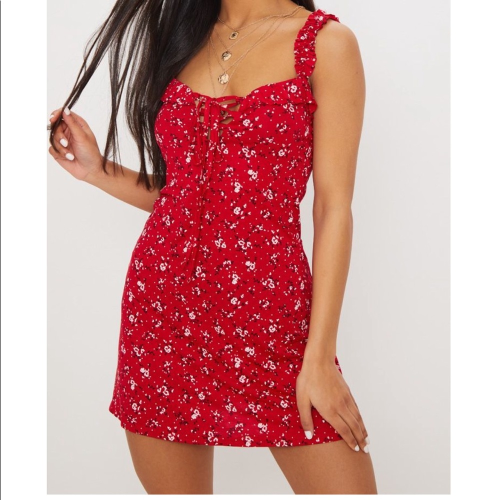 Brand new pretty little thing dress